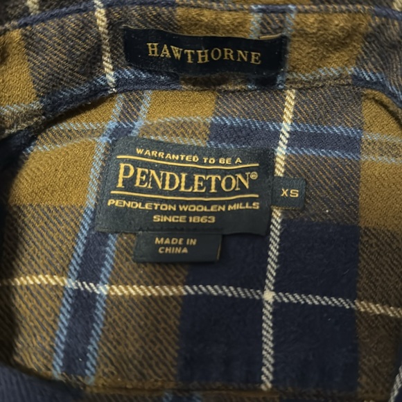 Pendleton flannel shirt - Picture 2 of 2